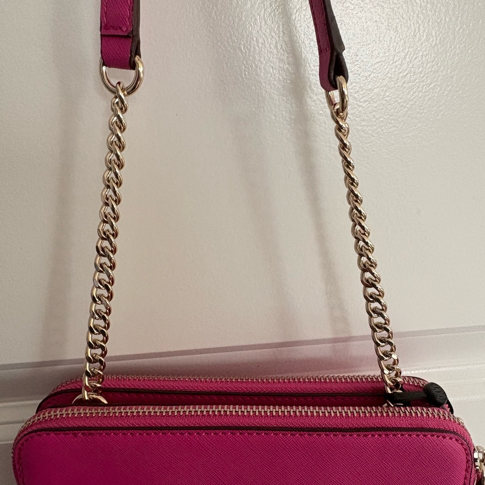 NWT- DKNY pink double zip victoria leather crossbody bag - Picture 4 of 12